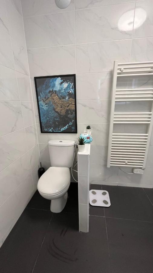 Appartement Vert Corbeil-Essonnes Buitenkant foto