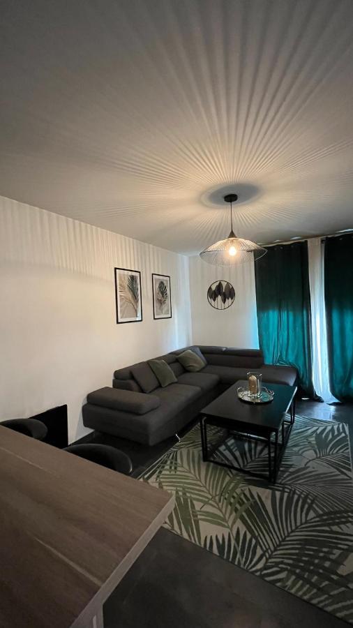 Appartement Vert Corbeil-Essonnes Buitenkant foto